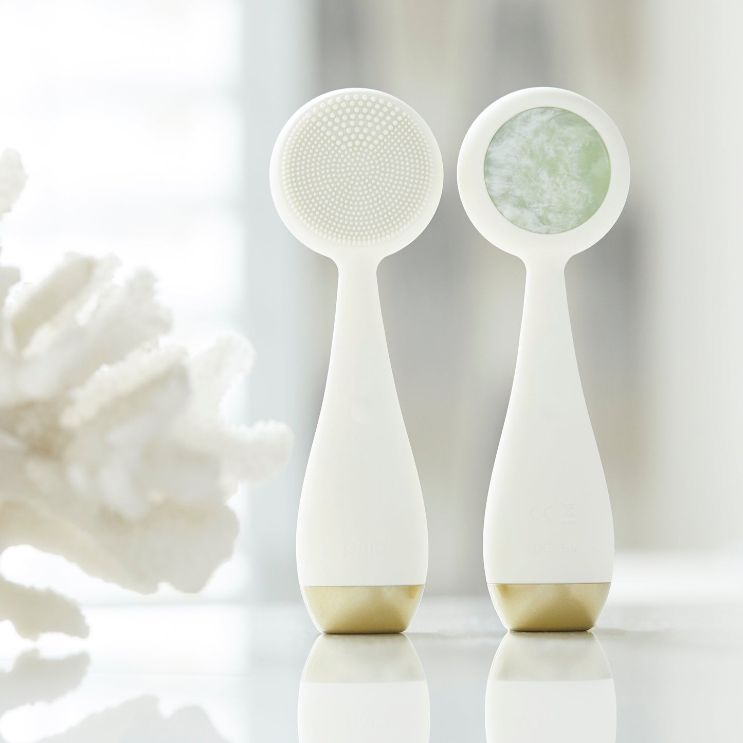 4002-CreamJ? Photo of PMD Clean Pro Jades' standing together