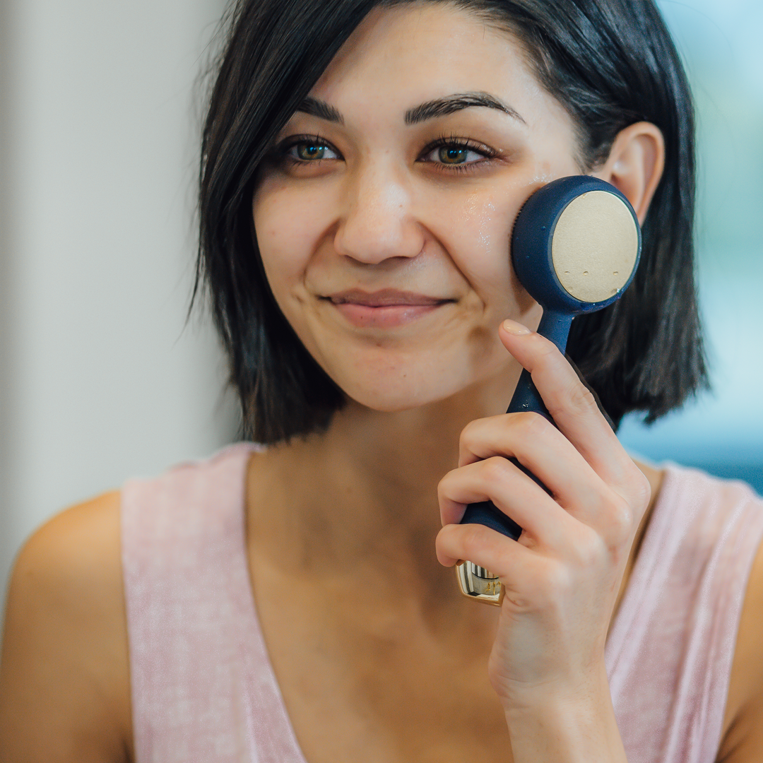 4002-Navy? PMD Clean Pro In Use