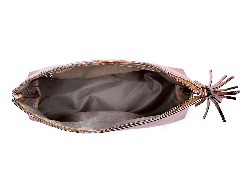 5005-Inside view of Kennedy bag